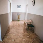 Lazur Casa de hóspedes 3*