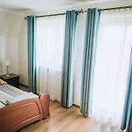 Lazur Гостевой дом 3*