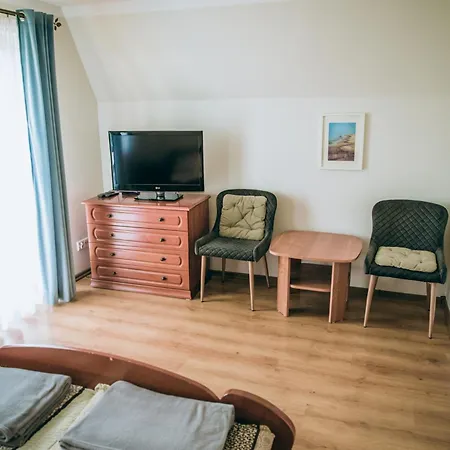 Lazur 게스트하우스 3*